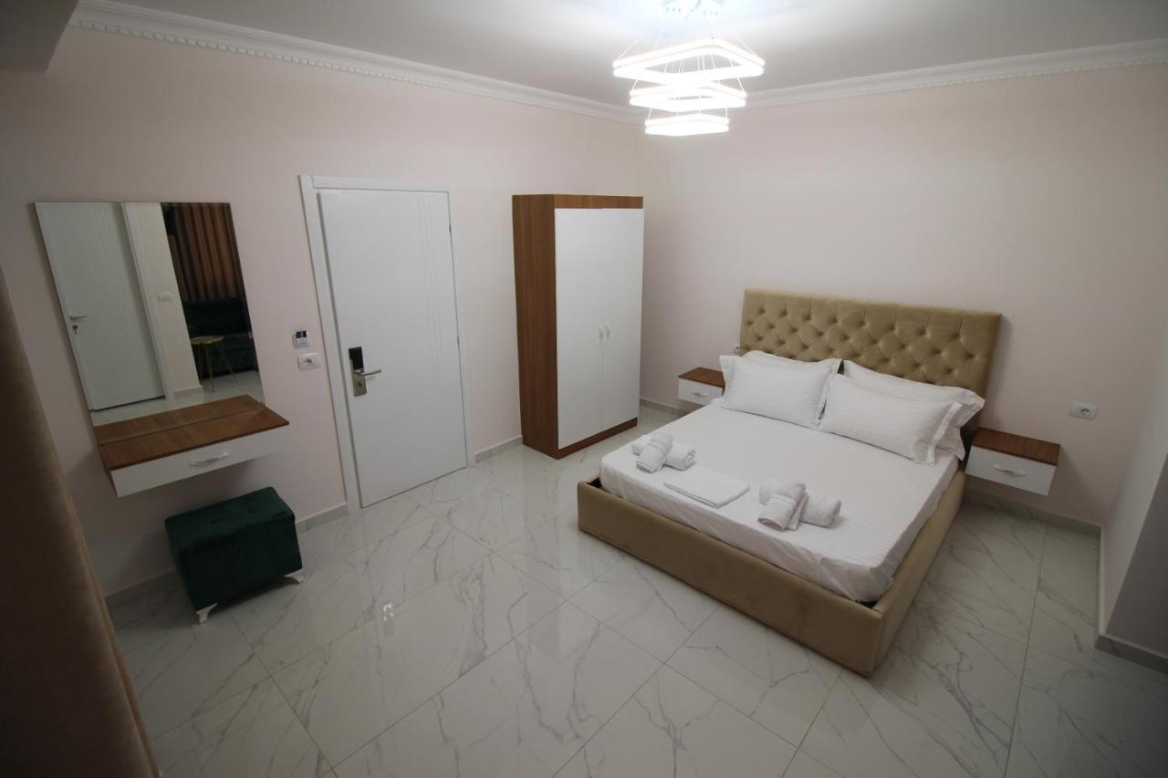 Golden Hill Ksamil Hotel Luaran gambar