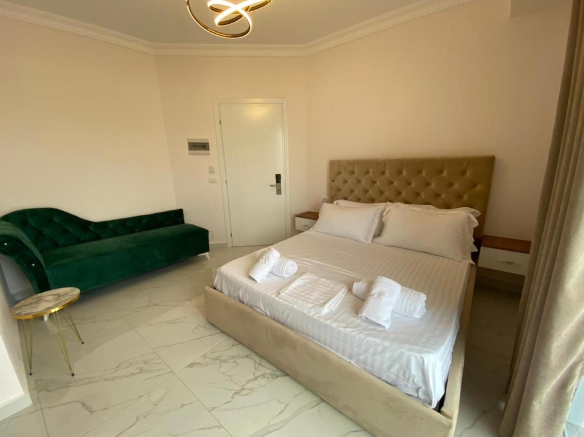 Golden Hill Ksamil Hotel Luaran gambar