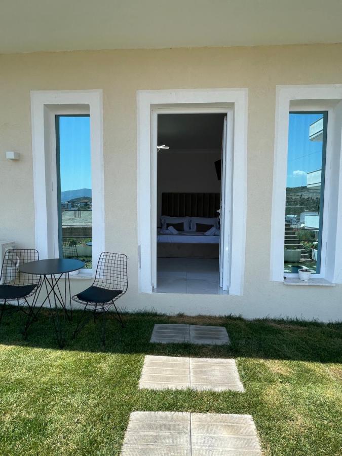 Golden Hill Ksamil Hotel Luaran gambar